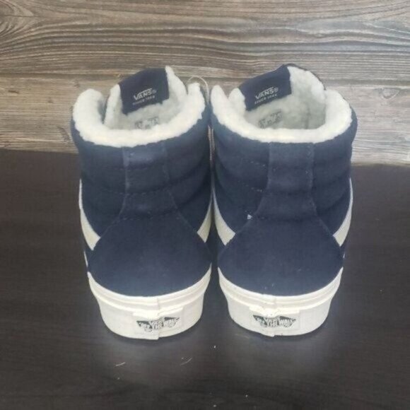New Vans Sk8 Hi Cozy Hug Faux Fur Sherpa Navy Blue High Top Sneakers - Picture 6 of 10